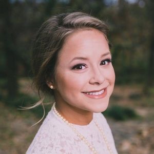 Meet your Posher, Kelcey